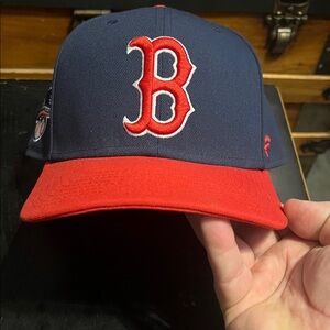 BOSTON RED SOX NAVY/RED SNAPBACK HAT